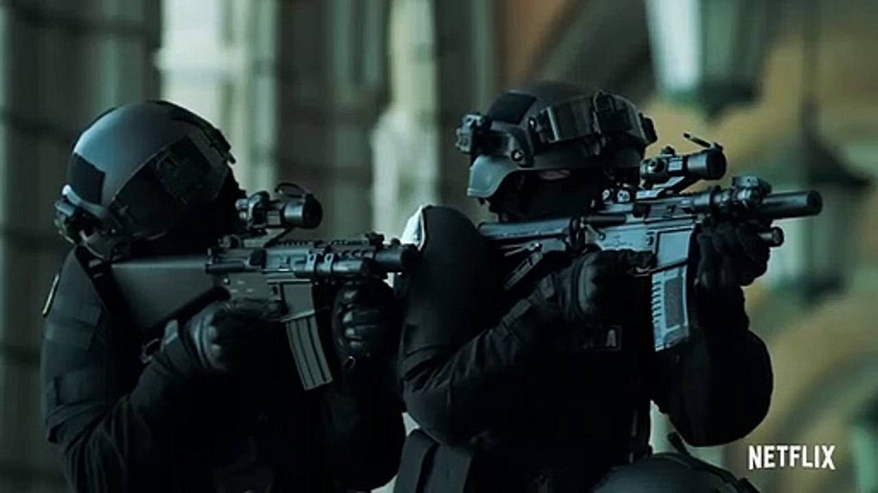 La casa de papel Saison 2 - Teaser 2B (EN)