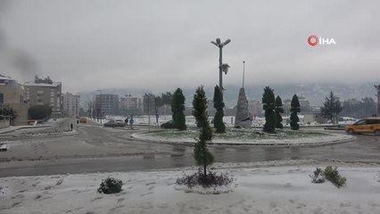 Kar yağışının ardından Hatay beyaza büründü