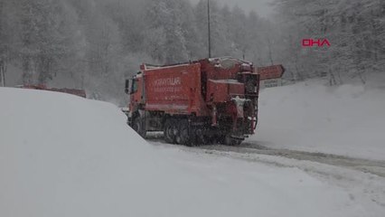 BOLU DAĞI, TIR VE KAMYON GEÇİŞLERİNE KAPALI