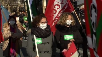 Quince mil personas se manifiestan en Donosti en defensa de la sanidad pública