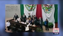 Entre gritos y empujones, diputados de Morena reventaron sesión del Congreso de Tamaulipas