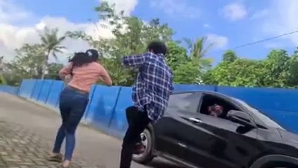 Karateka Lawan Cowok Mesum / Karateka vs. Perverted Boys