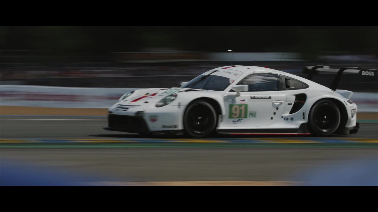 Porsche wins the GT class at the 24 Hours of Le Mans
