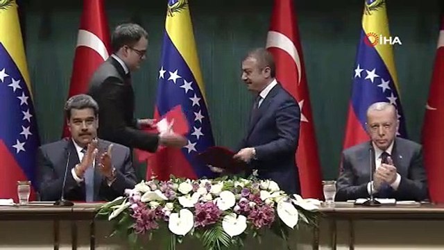 Cumhurbaşkanı Erdoğan: 'Ülkemizi ve milletimizi karanlık senaryoların kıskacına hapsetmek isteyenlere eyvallah etmeyeceğiz'