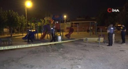 Adana'da çocuk parkında silahlı kavga: 1 ölü