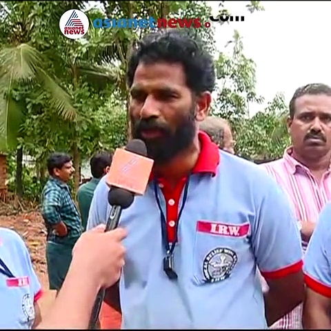 ചതുപ്പില്‍ താഴ്ന്ന് മണ്ണുമാന്തി യന്ത്രങ്ങള്‍; ഇനി കവളപ്പാറയില്‍ തെരച്ചിലിനായി ജിപിആര്‍