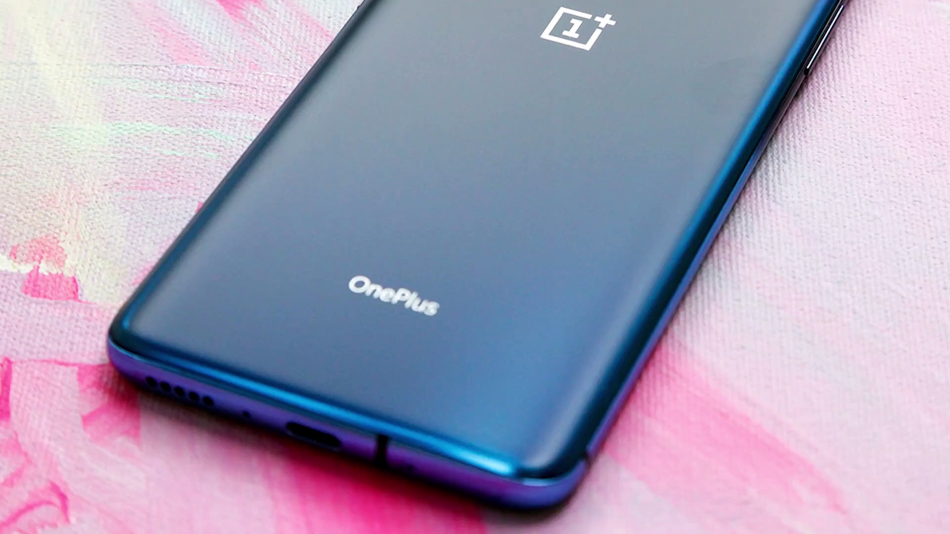 പുതിയ അപ്ഡേറ്റുമായി വൺ  പ്ലസ് 7 പ്രോ