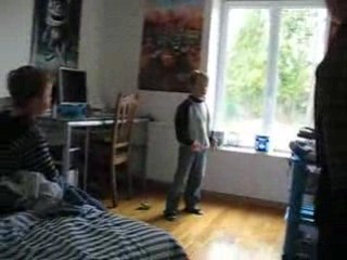 tecktonic papi (de 7 à 77 ans) par clément