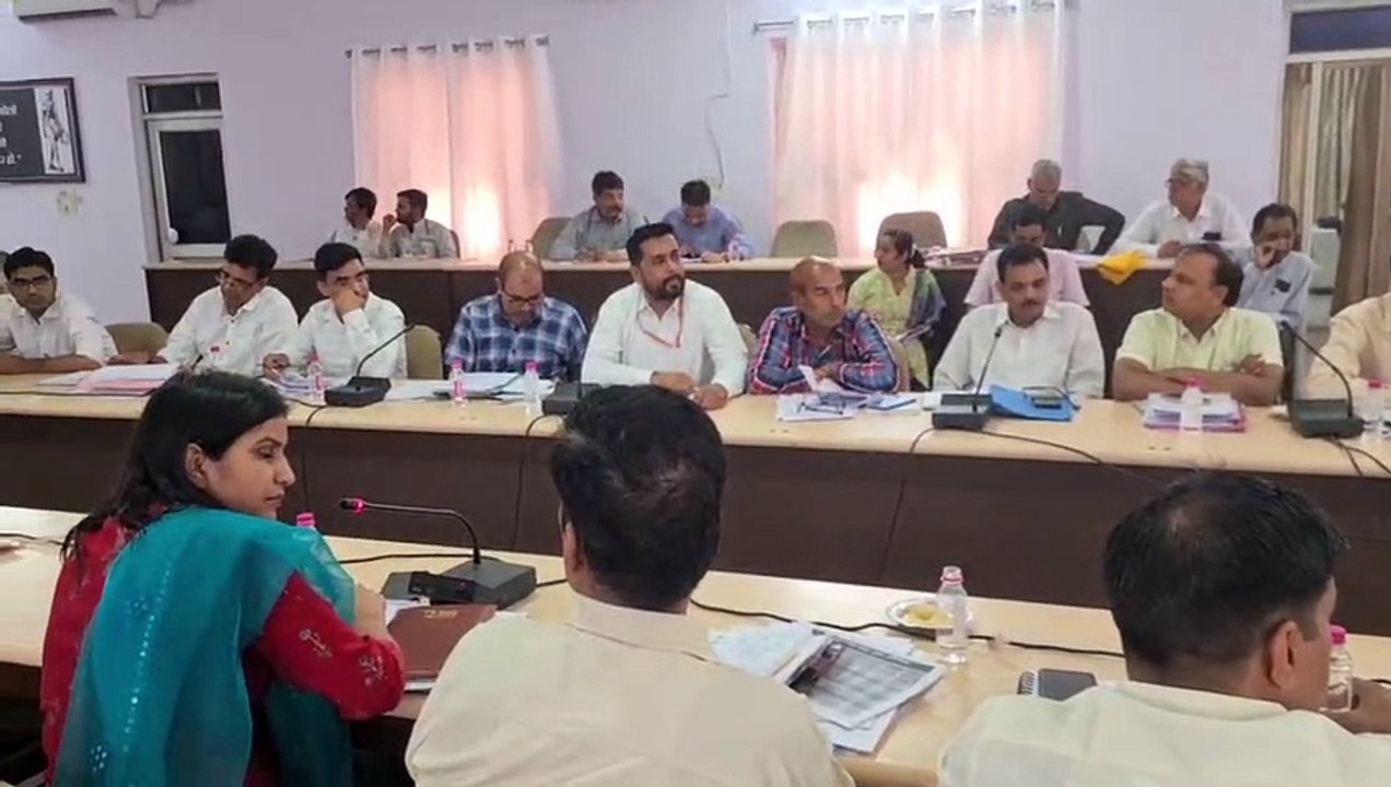 Bhilwara news:  मुफ्त बिजली के चक्कर में कोई डबल कनेक्शन न ले ले