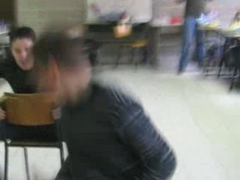 Course de chaises - Diner de classe