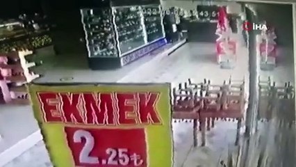 Ekmeği ucuza satan fırıncının iş yerine tüfekli saldırı