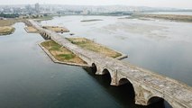 Büyükçekmece'de çökme tehlikesi bulunan tarihi köprü için restorasyon hazırlığı