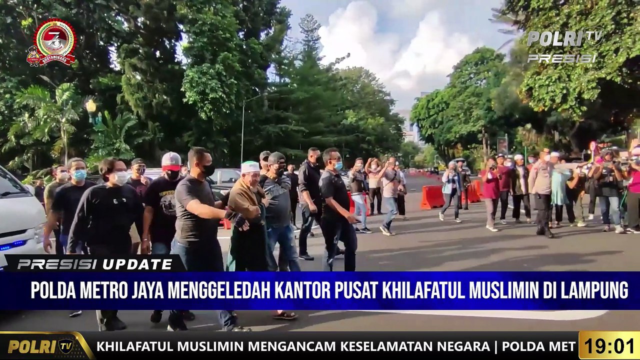 PRESISI UPDATE 19.00 WIB - Polda Metro Jaya Temukan Bukti Buku Terkait NII dan ISIS