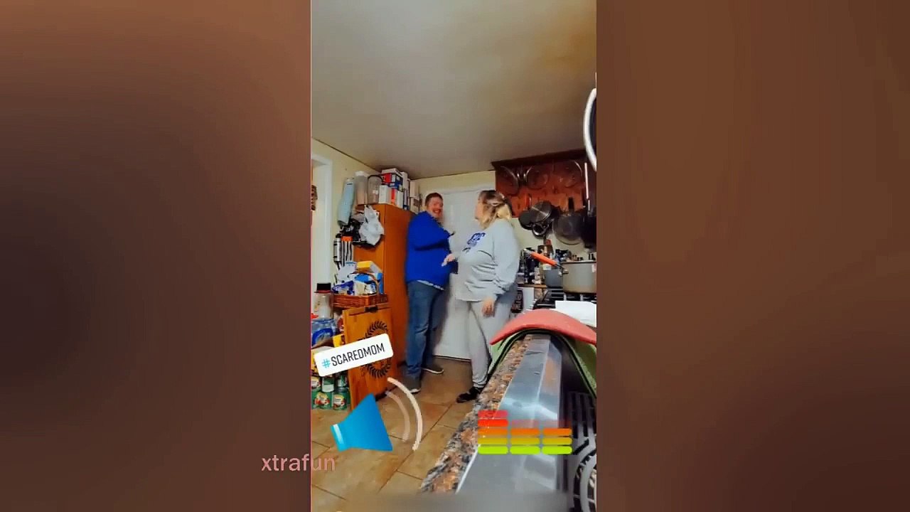 Funny Scare prank cam Compilation # 67
