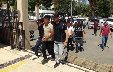 ŞANLIURFA - Göçmen kaçakçısı oldukları iddiasıyla 7 şüpheli yakalandı