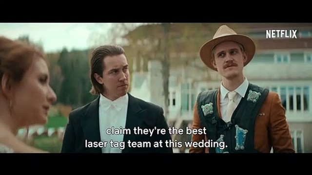 'Amigos vs. Extraterrestres' - Tráiler oficial en idioma original