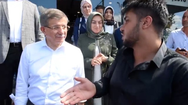 Malatyalı gençten Davutoğlu'na geçim isyanı: Sadece günlük yol paramız 40 lira