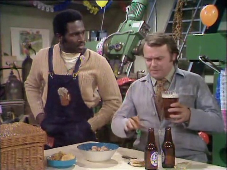Love Thy Neighbour (1972) S04E03 - Working on New Year's Eve - Rudolph Walker / Kate Williams / Jack Smethurst / Nina Baden-Semper