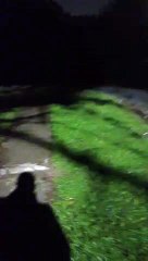 Morador se queixa de falta de iluminação pública na rua Marialva, perto do lago