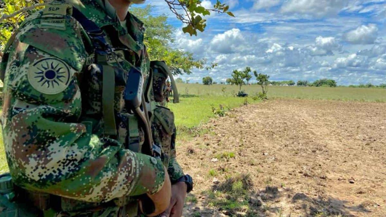 En video: soldados del Ejército fueron atacados con ráfagas de fusil durante operativo