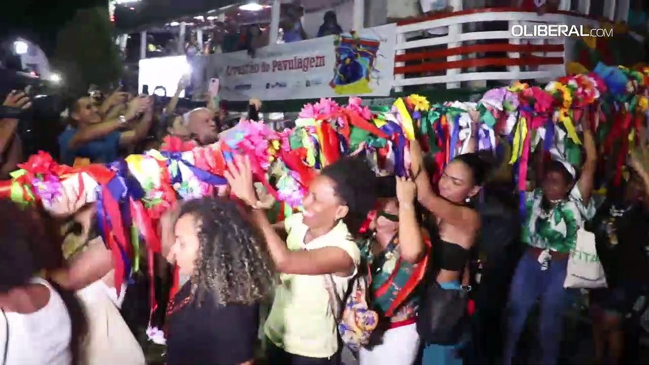 Levantamento dos Mastros abre programação dos Arrastões do Pavulagem