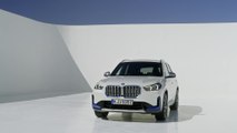 BMW X1 - Serienmäßig - BMW Operating System 8 und das neue BMW iDrive