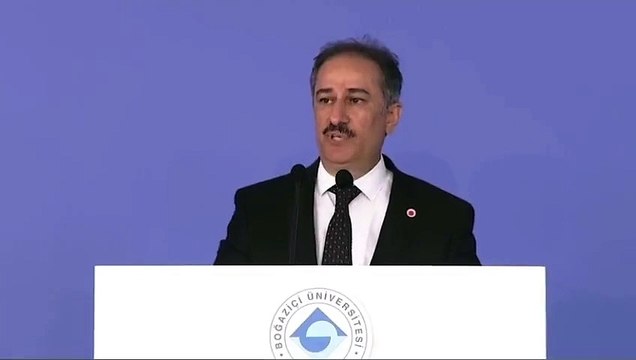 Boğaziçi Rektörü Naci İnci, Hukuk Fakültesi'nin önümüzdeki sonbaharda öğrenci alacağını açıkladı