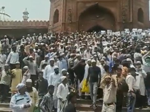 Jama Masjid Protest: Nupur Sharma के खिलाफ विरोध-प्रदर्शन के लिए लोगों के फोन पर मैसेज आए