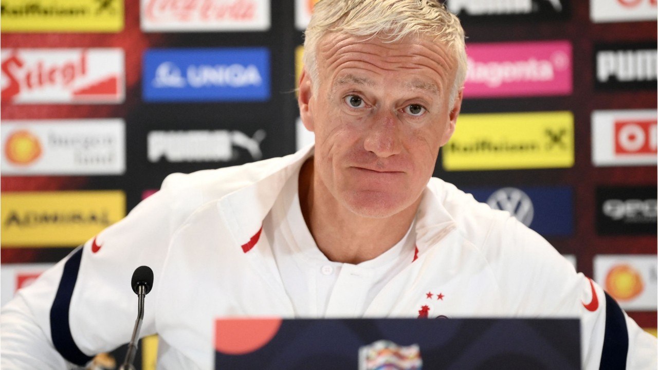 GALA VIDÉO - Didier Deschamps protecteur envers sa femme et leur fils : “Pour les personnes autour, ça peut être violent”