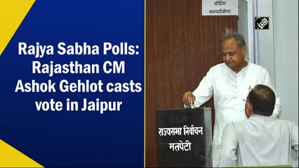 Descargar video: Rajya Sabha Polls: Rajasthan CM Ashok Gehlot casts vote in Jaipur