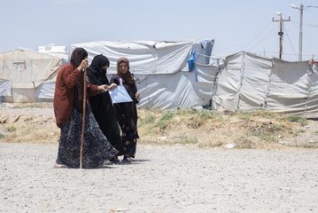 DEAŞ'ın Musul'u işgalinin 8. yılında, örgütten kaçanların zorlu kamp yaşantısı sürüyor