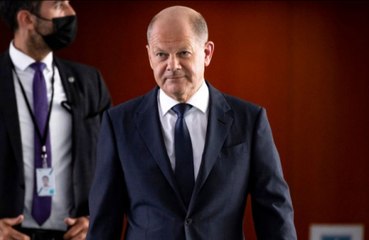 Olaf Scholz gedenkt der Opfer von Berlin