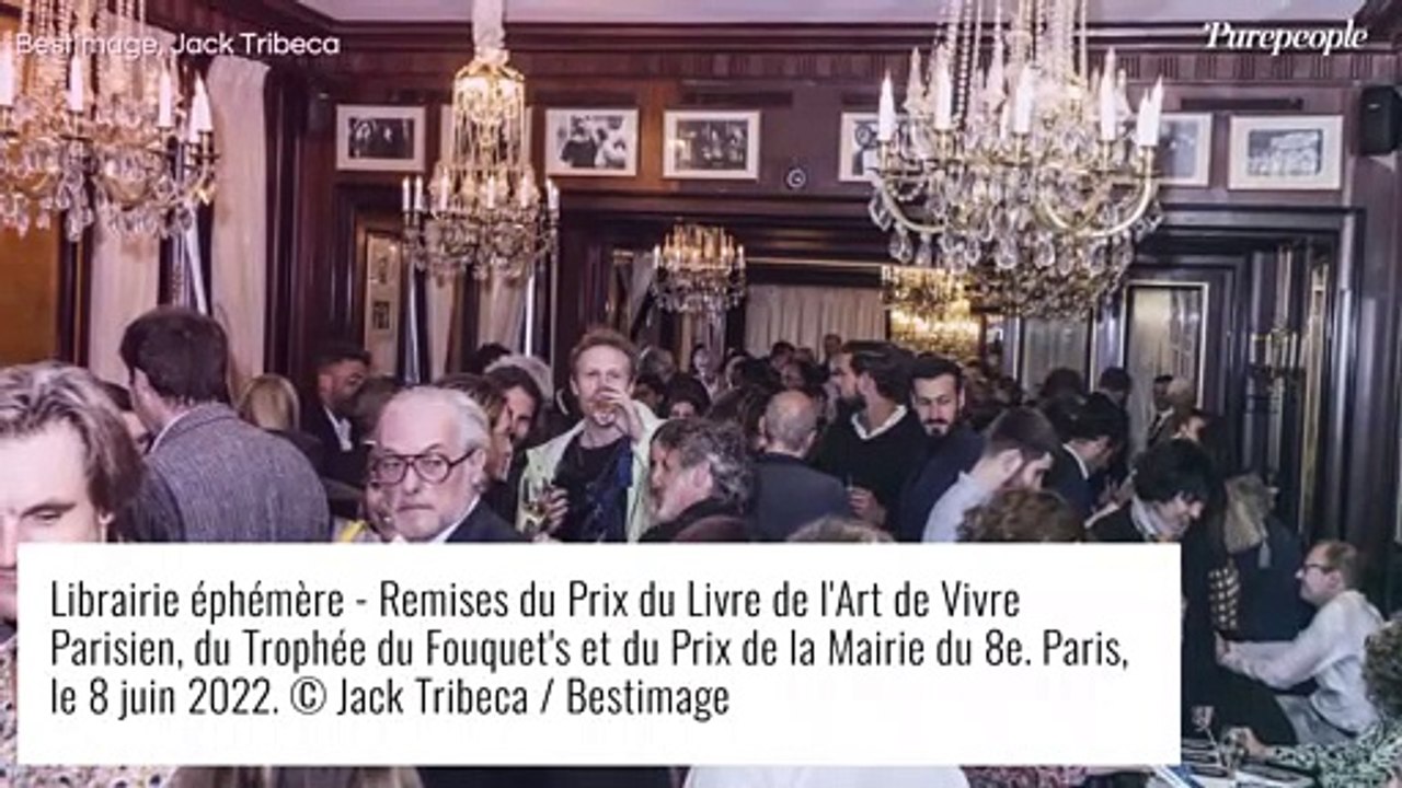 Line Papin : L'ex de Marc Lavoine rayonnante aux côtés de Macha Méril et Mireille Dumas