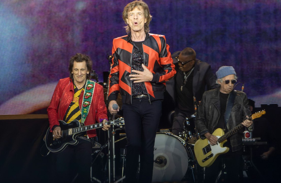 Rolling Stones cover The Beatles at Liverpool concert