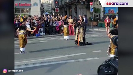 Tampil Memukau, Anggun C Sasmi Sukses Nyinden Perdana di Paris