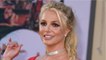 GALA VIDEO - PHOTO – Mariage de Britney Spears : les petits secrets de sa robe de mariée signée Versace !