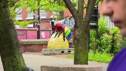 "Mátenme en lugar de enviarme a Ruanda", dice refugiado gay en Reino Unido