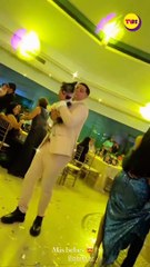 Eduin Caz baila con su perrita en boda de sus abuelos