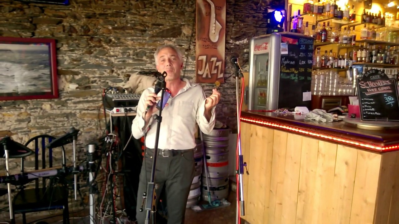 manuel ferré  "maman je voudrais te parler  des autres femmes" tournage juin 2022