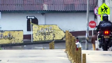 La peligrosa "calle de la muerte" a la que temen conductores en Bogotá