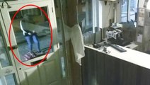 Genç kadın pantolonunu indirip dükkanın önüne tuvaletini yaptı! Güvenlik kayıtlarında ortaya çıktı