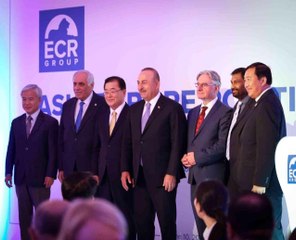 Bakan Çavuşoğlu, Prag'da 4. Asya-Avrupa Siyasi Forumu'na katıldı