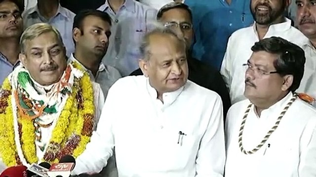VIDEO : राजस्थान कांग्रेस में गुटबाज़ी पर ये क्या बोल गए सीएम अशोक गहलोत?