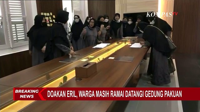 Jelang Kedatangan Jenazah Eril, Gedung Pakuan Ramai Didatangi Warga