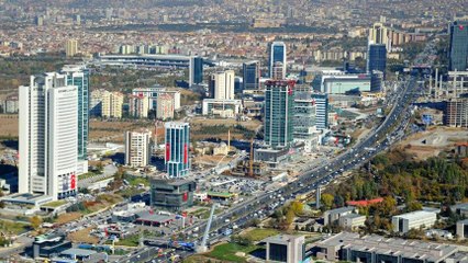 Emlakçılar kapı kapı gezip broşür dağıtıyor! Suç duyurusunda bulundular