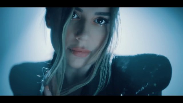 Merve Özbey feat. Emrah Karaduman - Kaptan