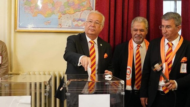 Eşref Hamamcıoğlu oyunu kullandı