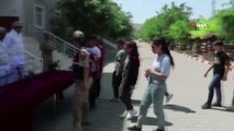 Siirt'te çocuklar köpek timi gösterisiyle doyasıya eğlendi