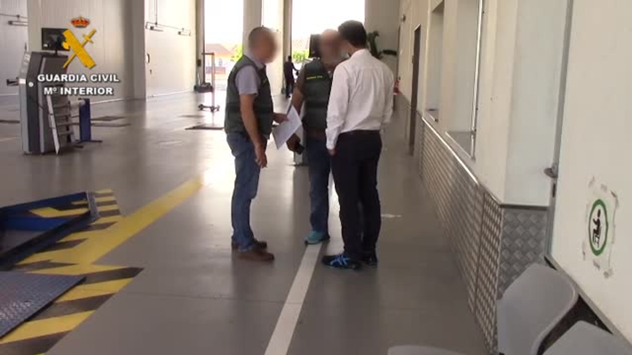 Detenidos en Murcia por pasar inspecciones técnicas a vehículos con deficiencias