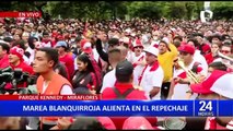 Marea 'blanquirroja' en Miraflores: hinchas alientan a la selección peruana ante Australia